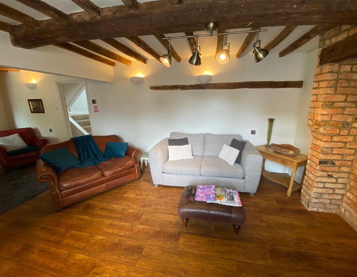 Stoop Cottage - In The Heart Of Quorn Quorndon Exterior photo